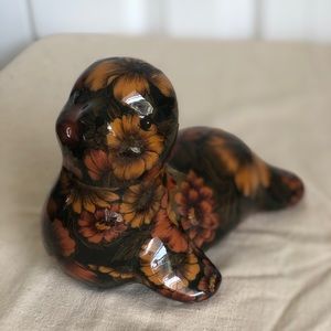 Ceramic seal figure